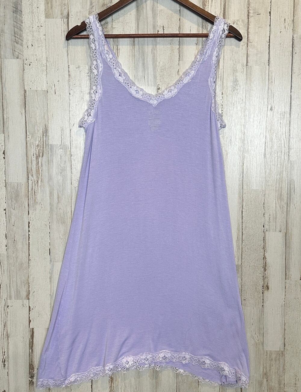 Slip Dress Chemise Medium Lilac Light Purple Babydoll Lace Edge Flowy Hem VGUC